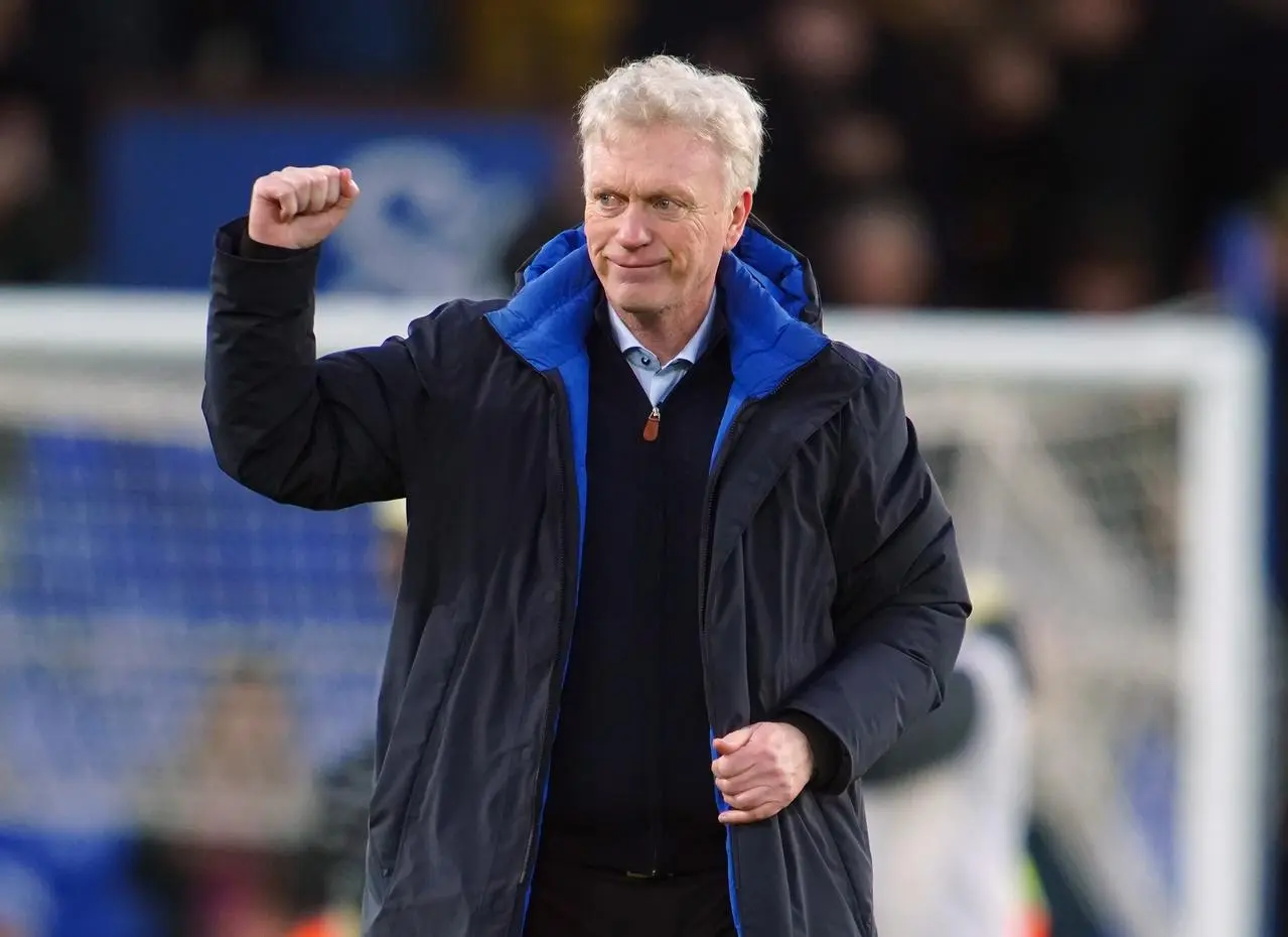 Everton manager David Moyes punches the air in celebration