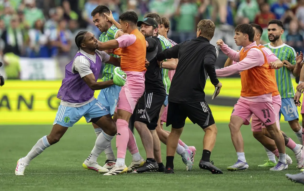 Seattle Sounders players and staff and Inter Miami players and staff scuffle after the Leagues Cup final