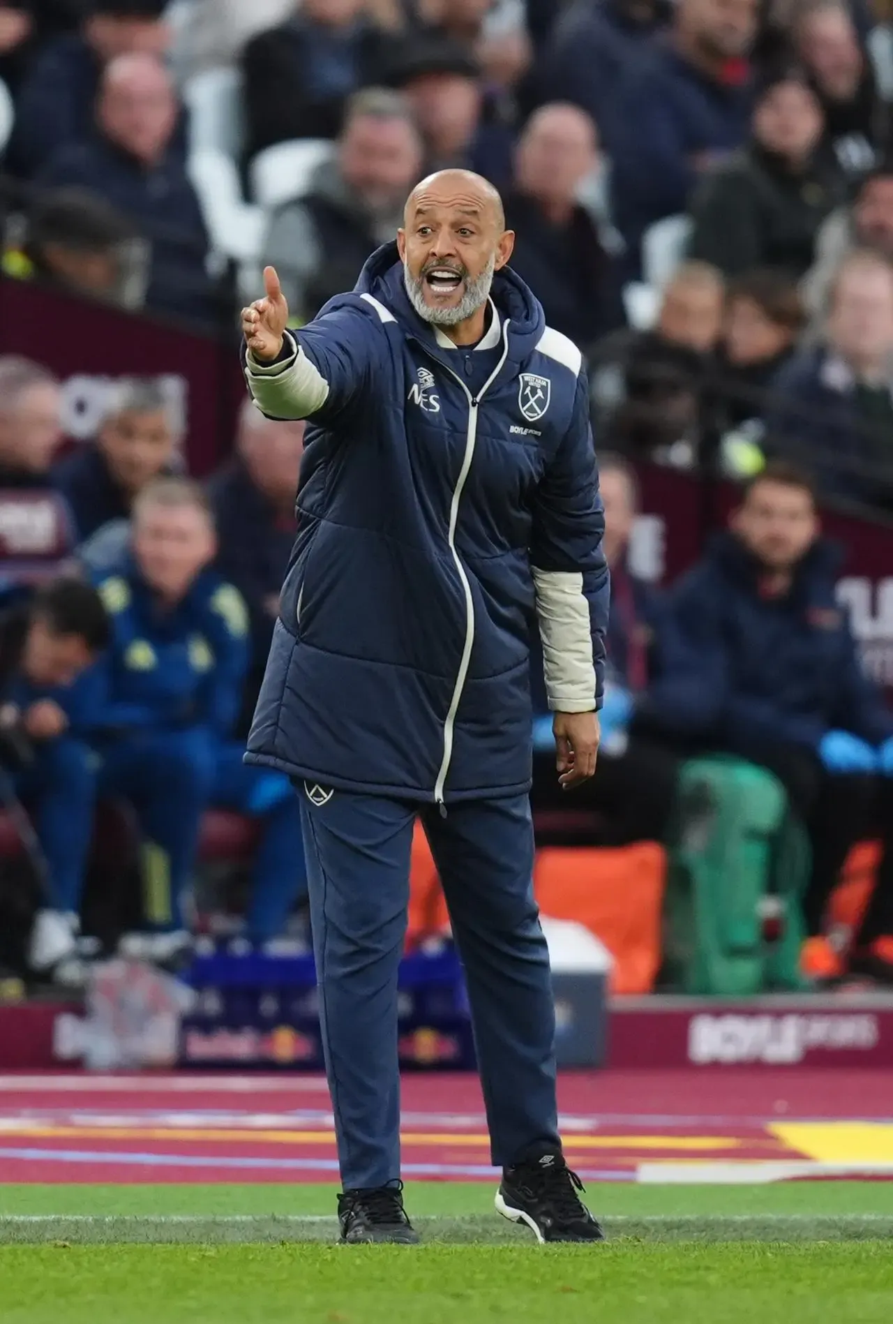 Nuno Espirito Santo on the touchline