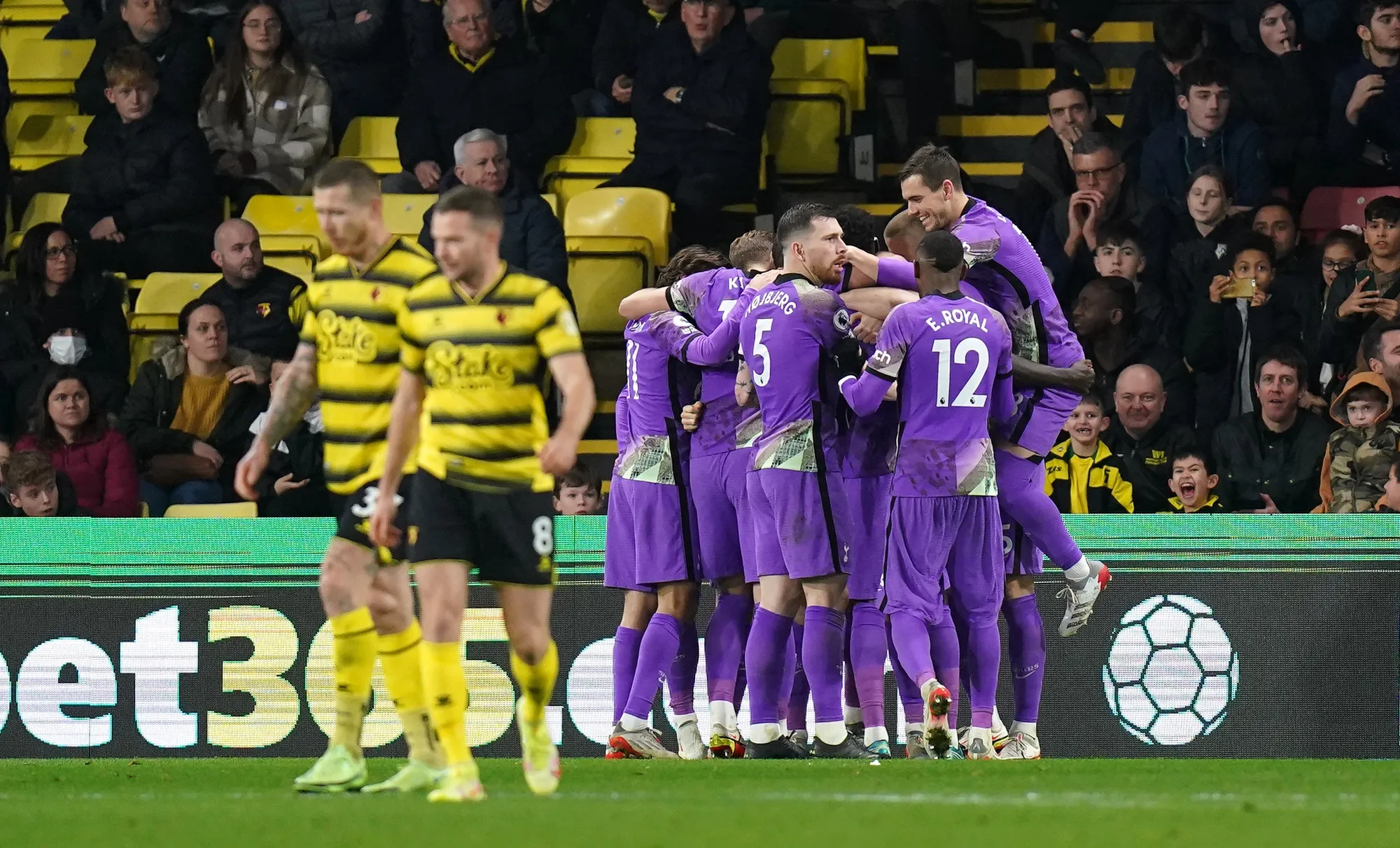 Spurs celebrate their late winner against Watford at Vicarage Road