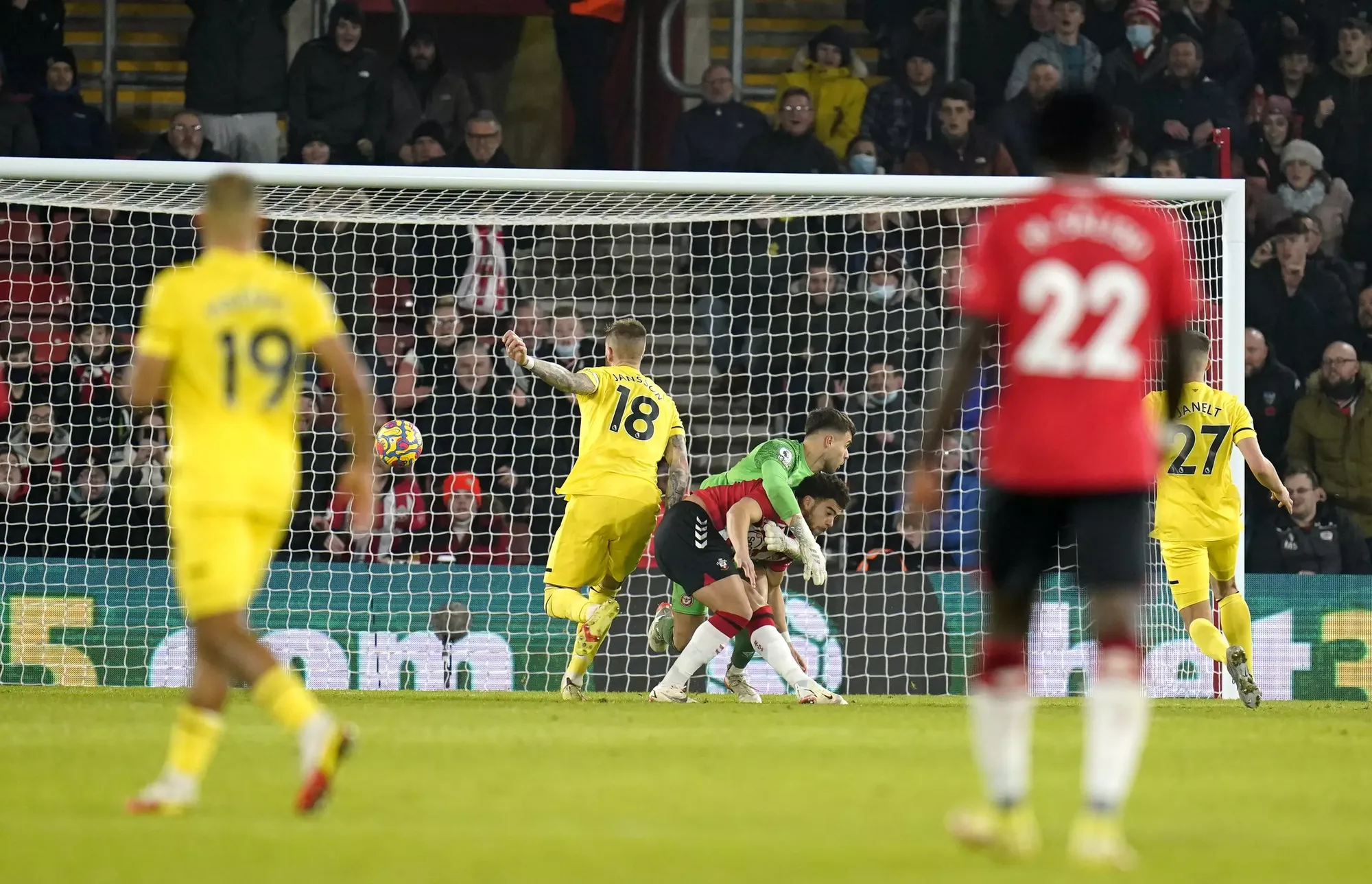 Che Adams completes the rout for Southampton