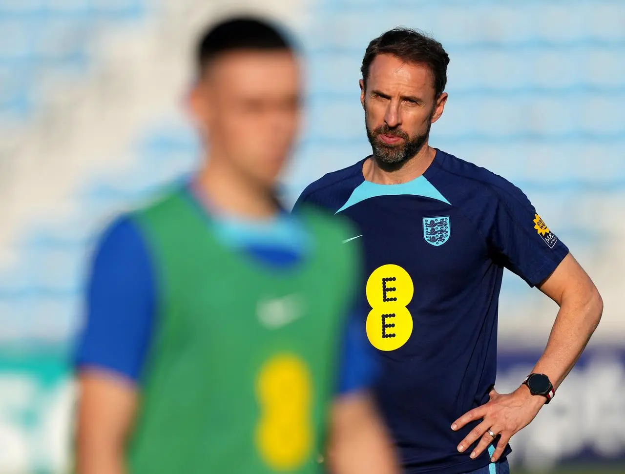 Gareth Southgate and Phil Foden during a training session