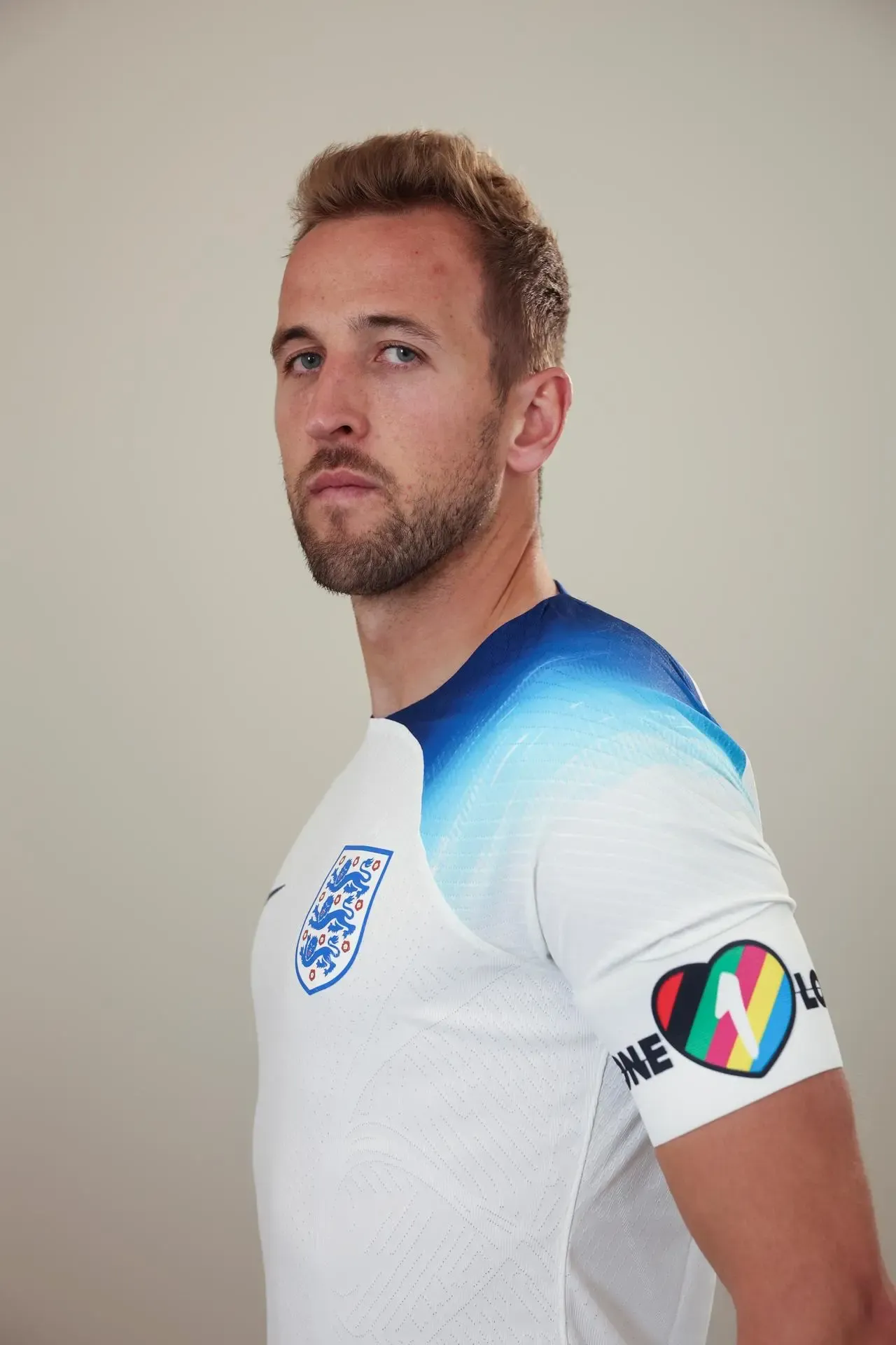 Harry Kane wears the 'One Love' rainbow armband