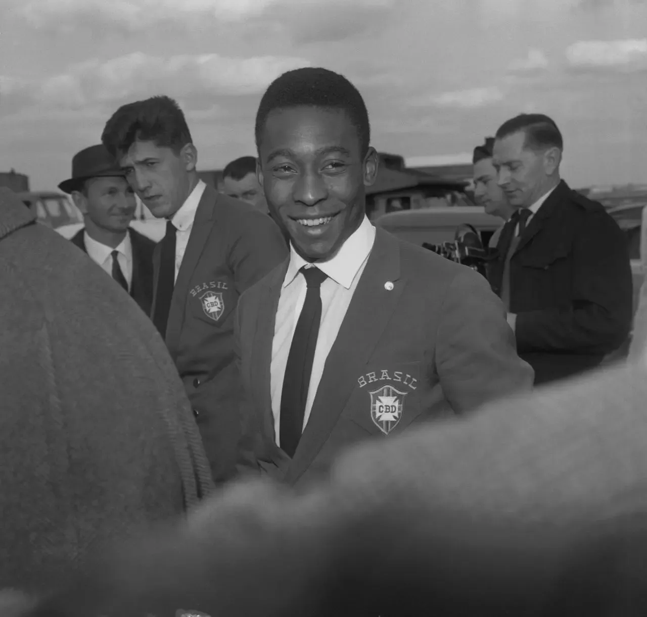 Pele arrives at London Airport in May 1963