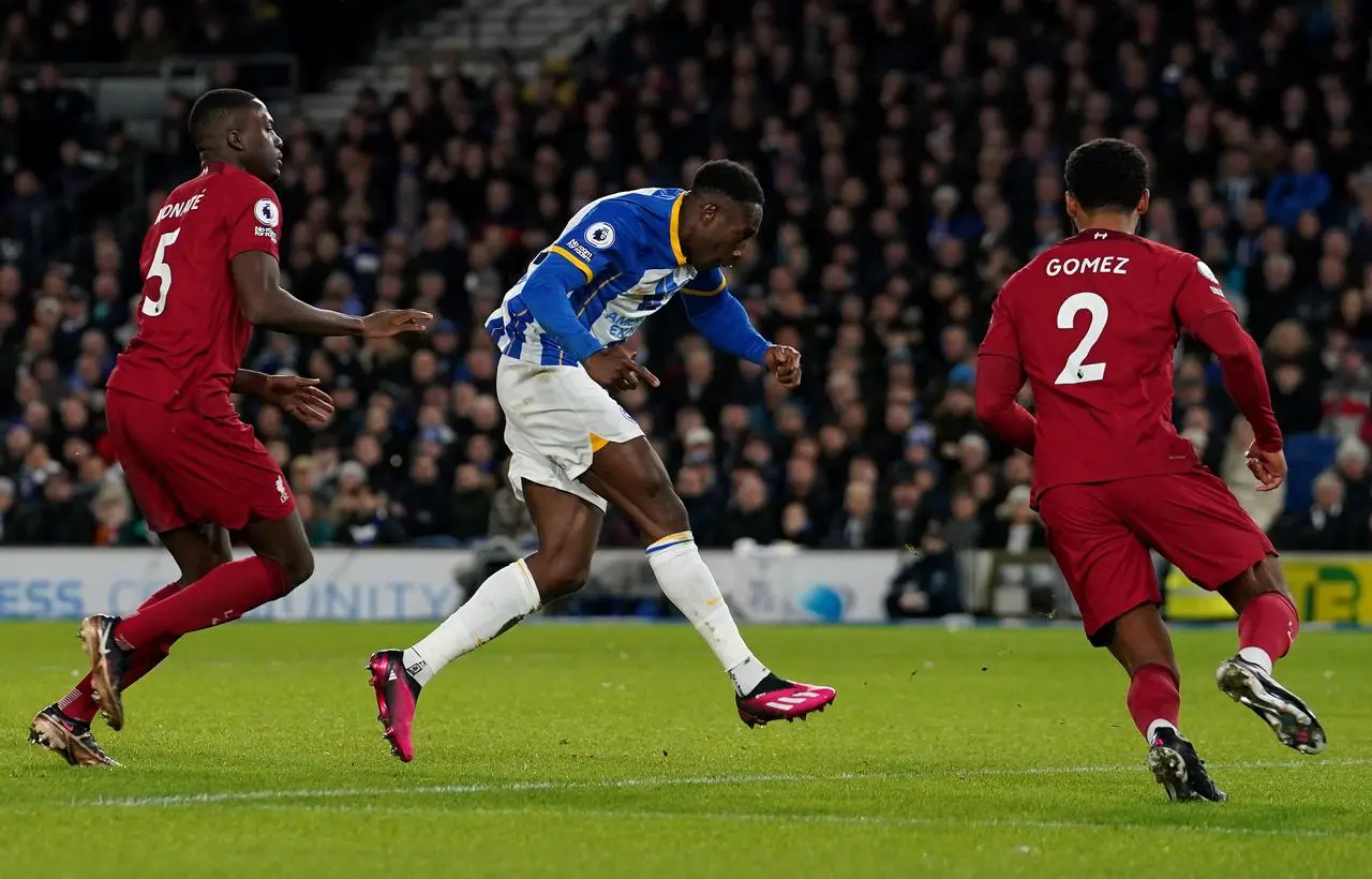 Danny Welbeck scores Brighton's third goal