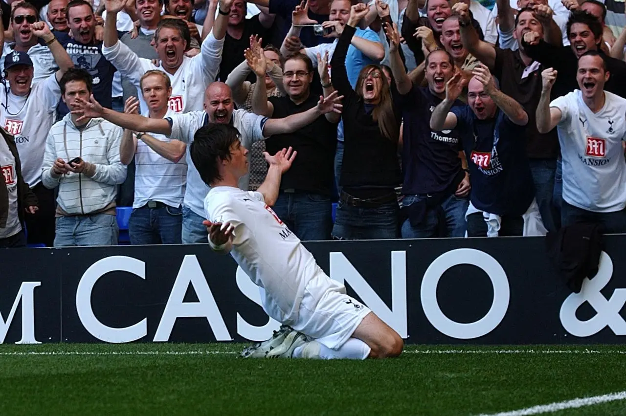 Gareth Bale celebrates