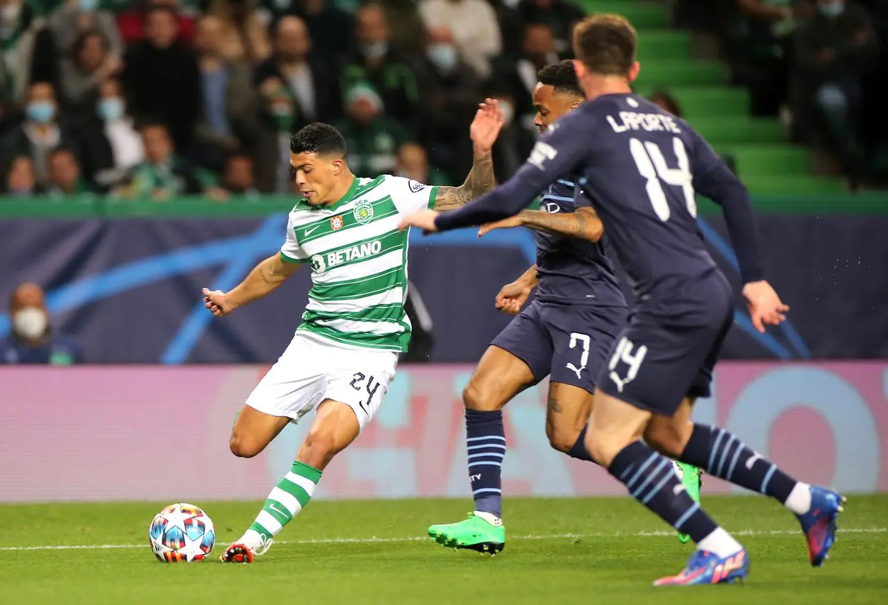 Pedro Porro (left) in action for Sporting Lisbon