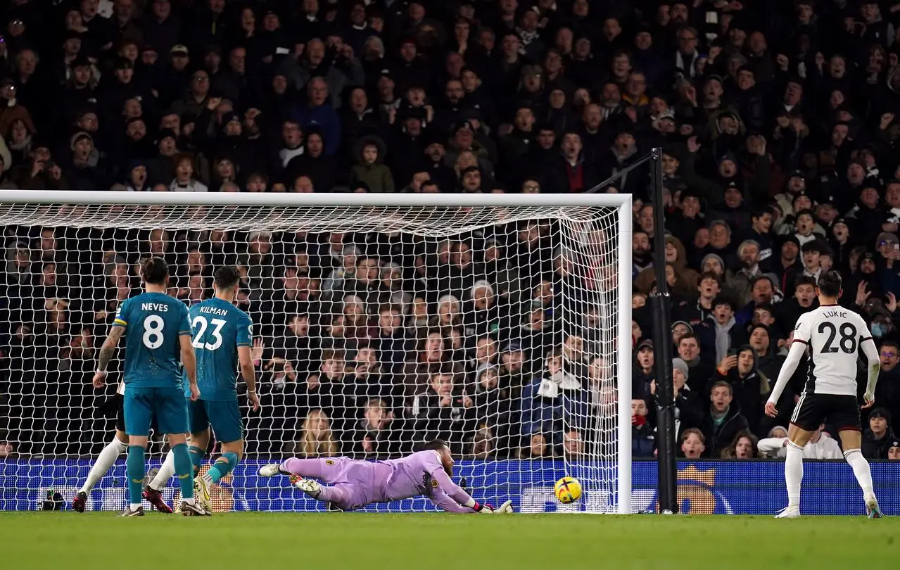 Wolves goalkeeper Jose Sa is beaten by Manor Solomon's shot