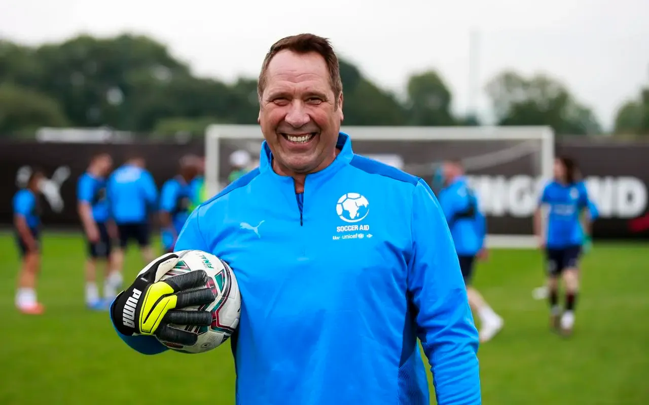 David Seaman will again be England's goalkeeper coach at Soccer Aid 