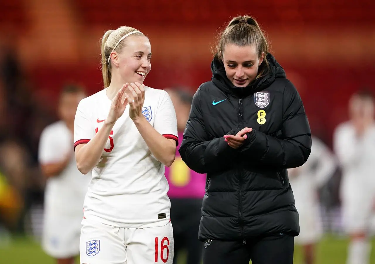 Beth Mead, left, and Ella Toone