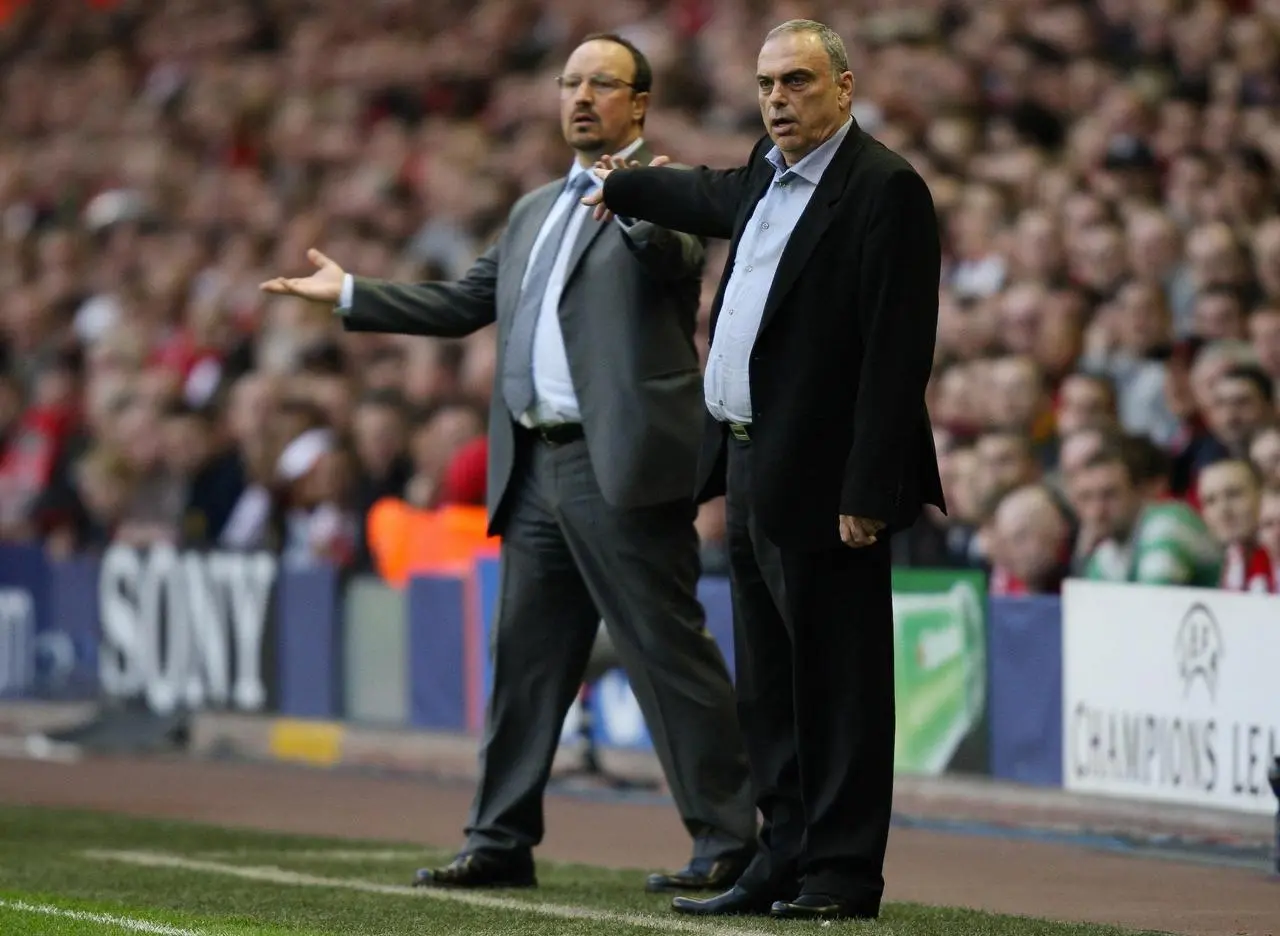 Avram Grant, right, with Rafael Benitez