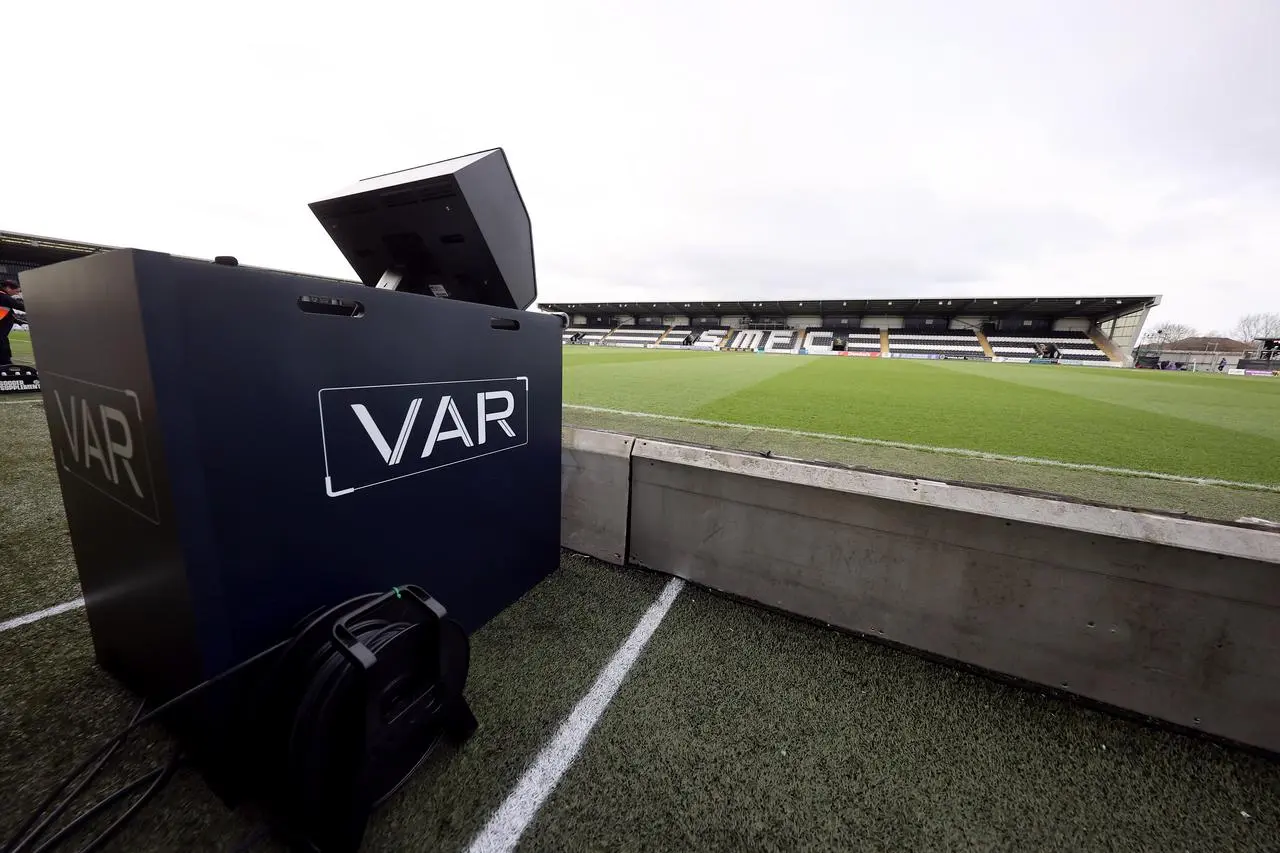 VAR