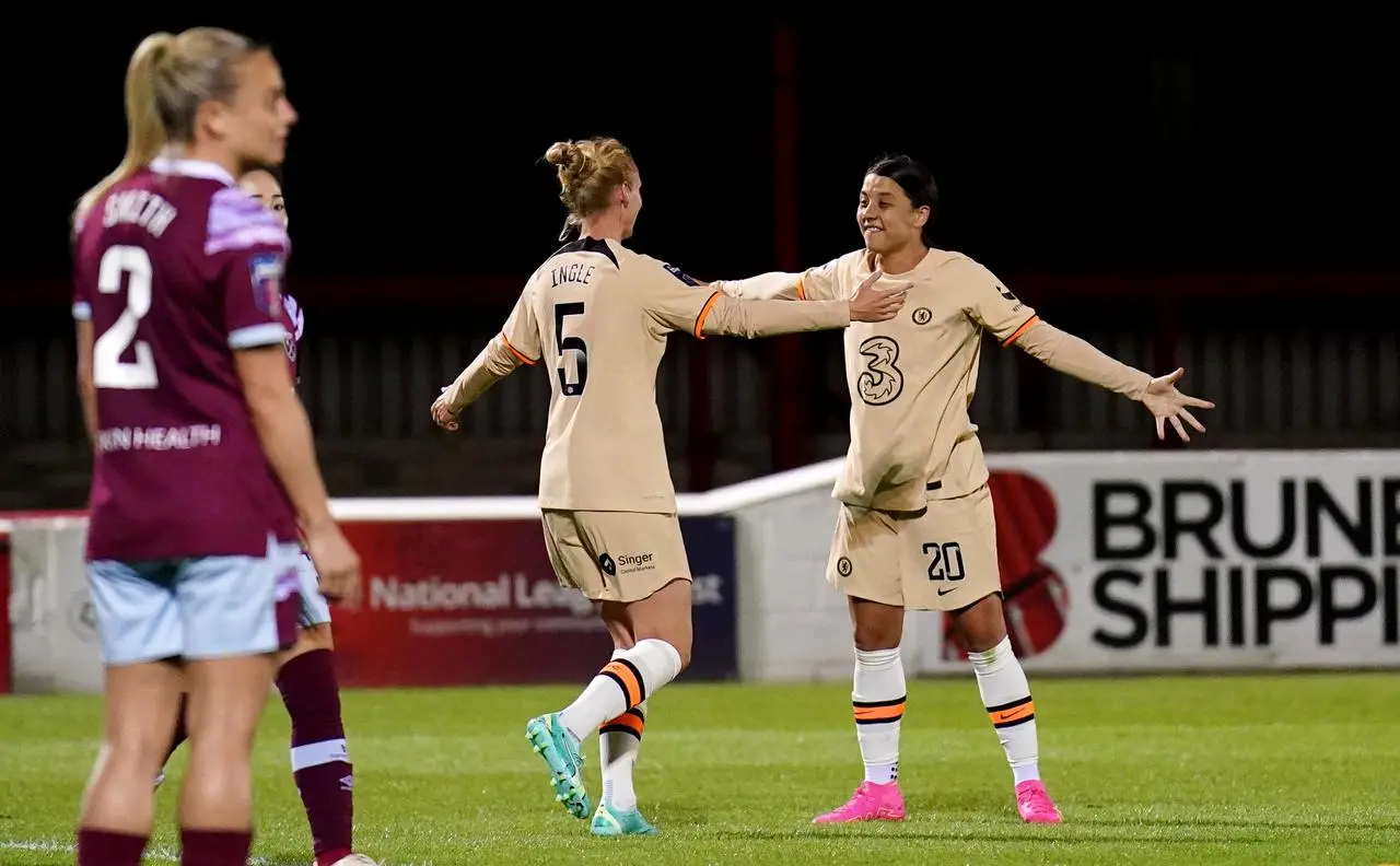 Chelsea moved to the top of the WSL with a 4-0 win at West Ham on Wednesday