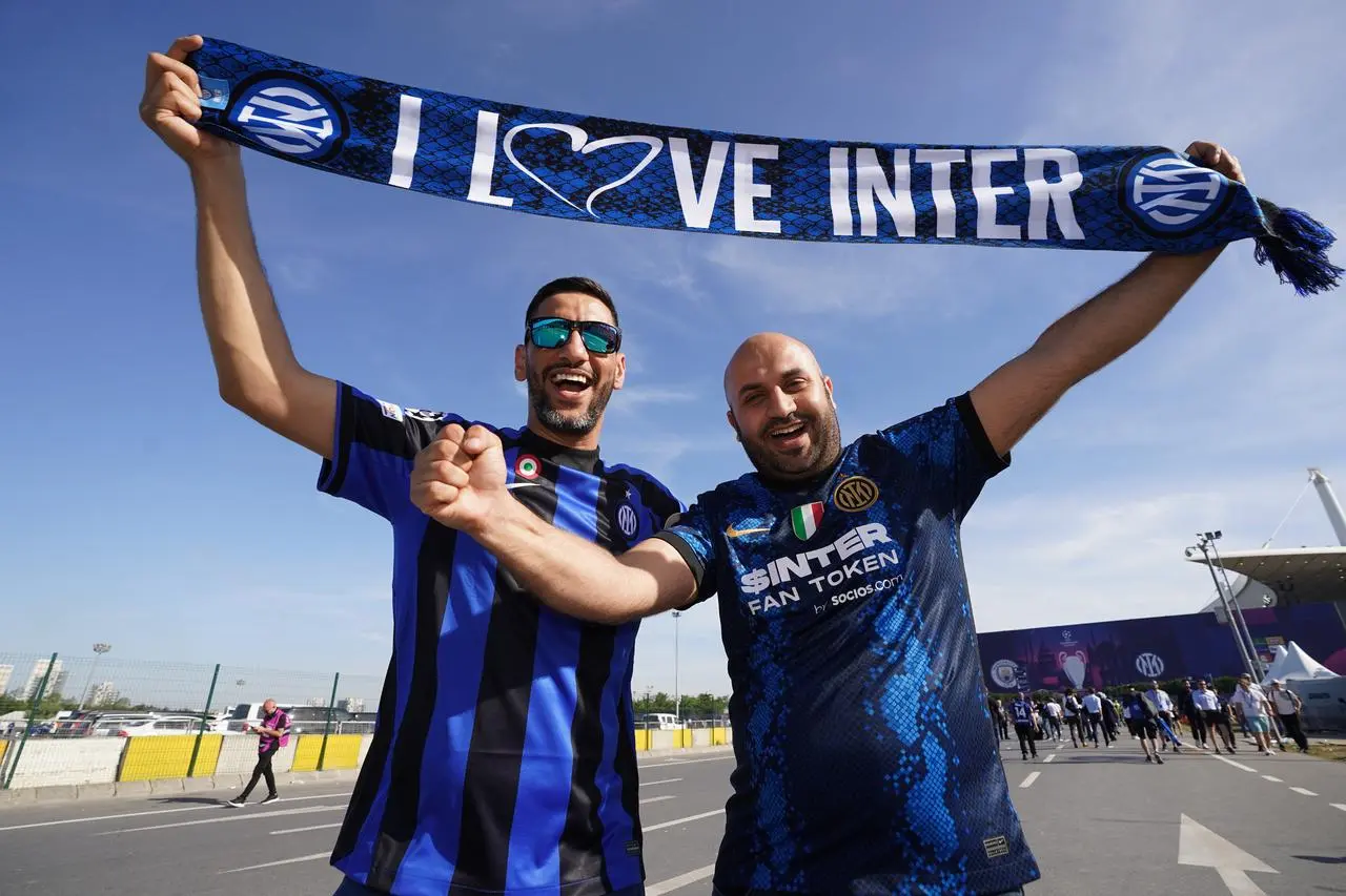 Inter Milan fans gear up for the game 