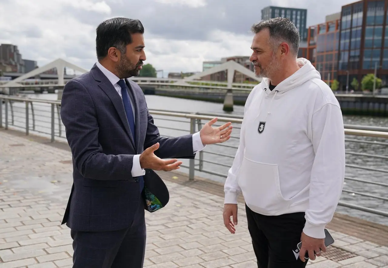 Humza Yousaf meets Willy Sagnol