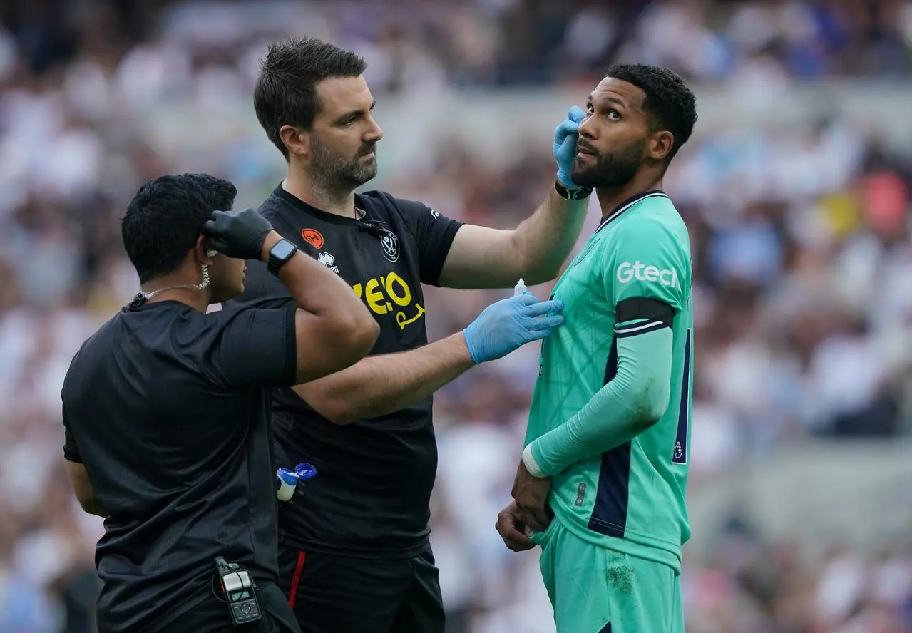 Wes Foderingham receives treatment