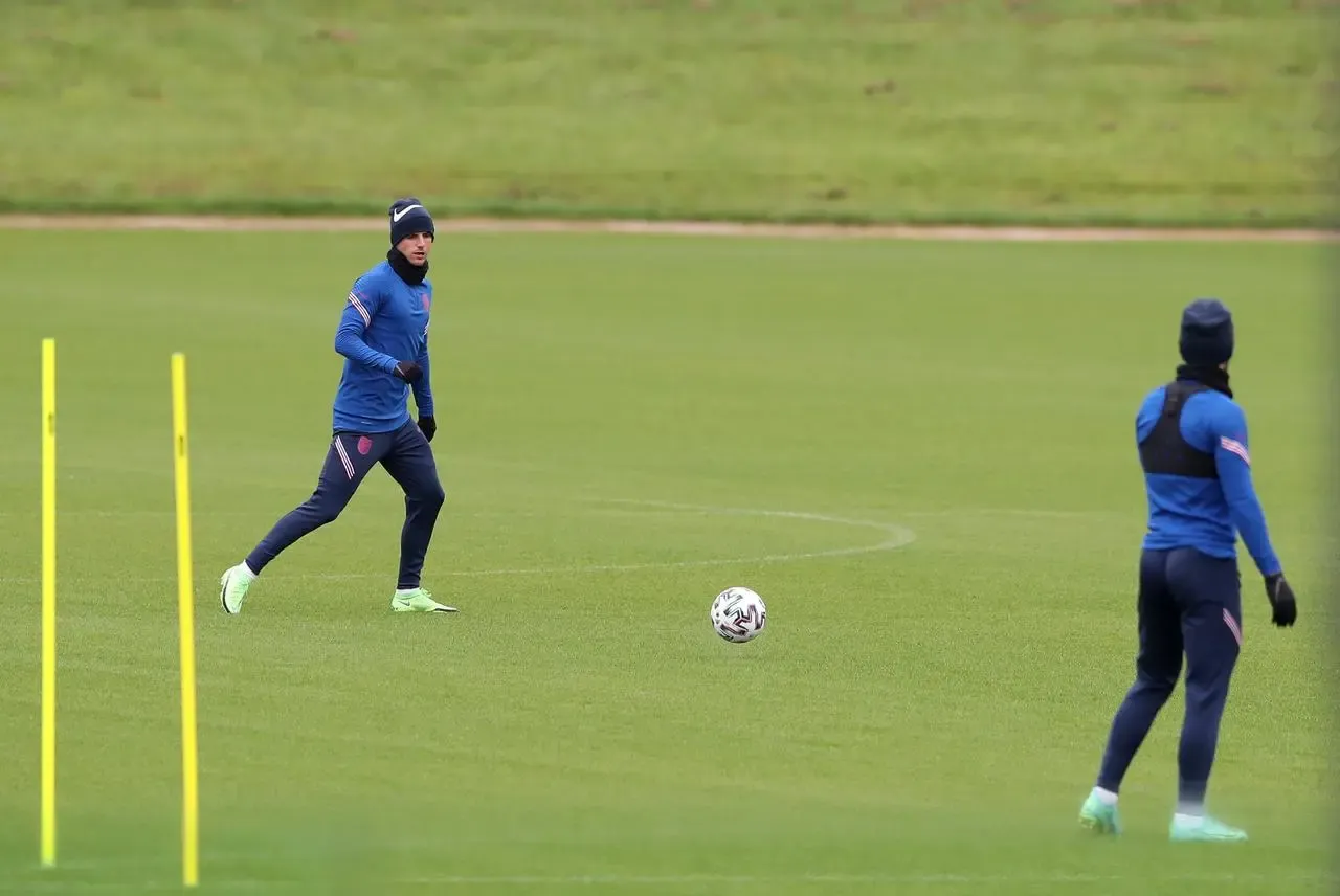 Ben Chilwell and Mason Mount had to isolate at Euro 2020 having come into contact with Chelsea team-mate Billy Gilmour, who tested positive for coronavirus 