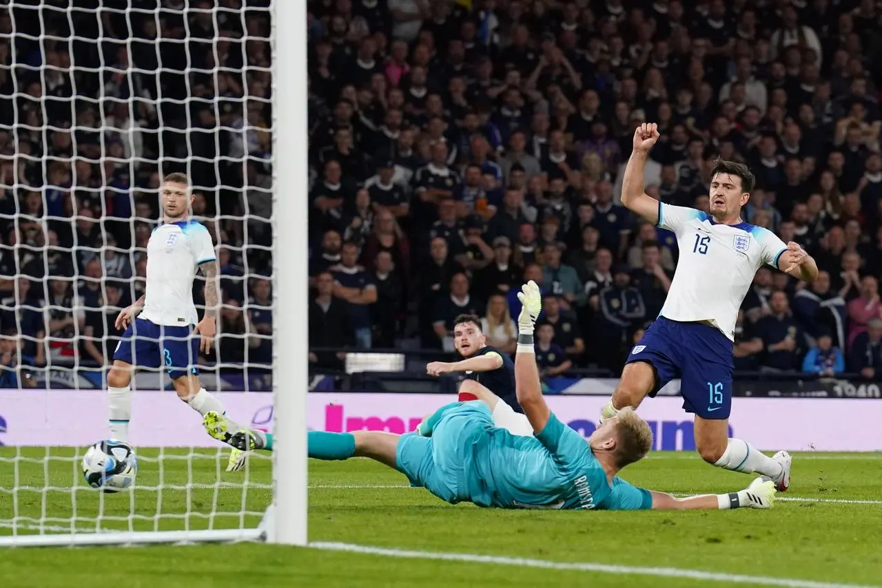 Harry Maguire scores own goal