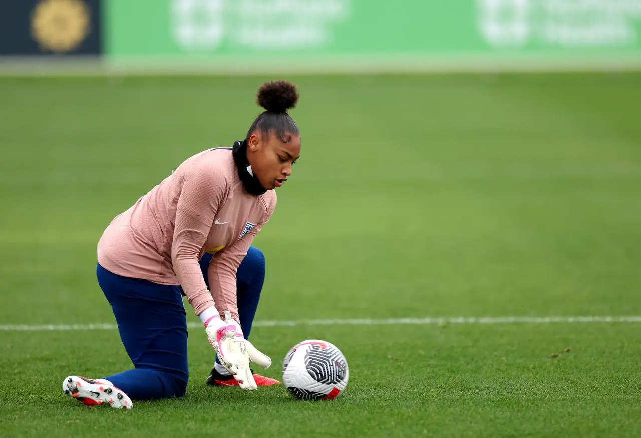 Khiara Keating trains with England