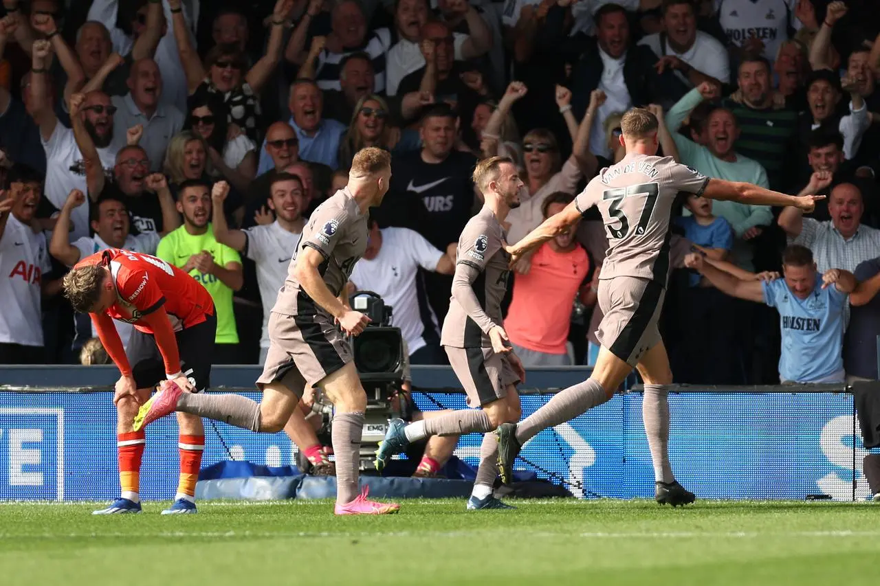 Micky van de Ven, right, celebrates his goal 