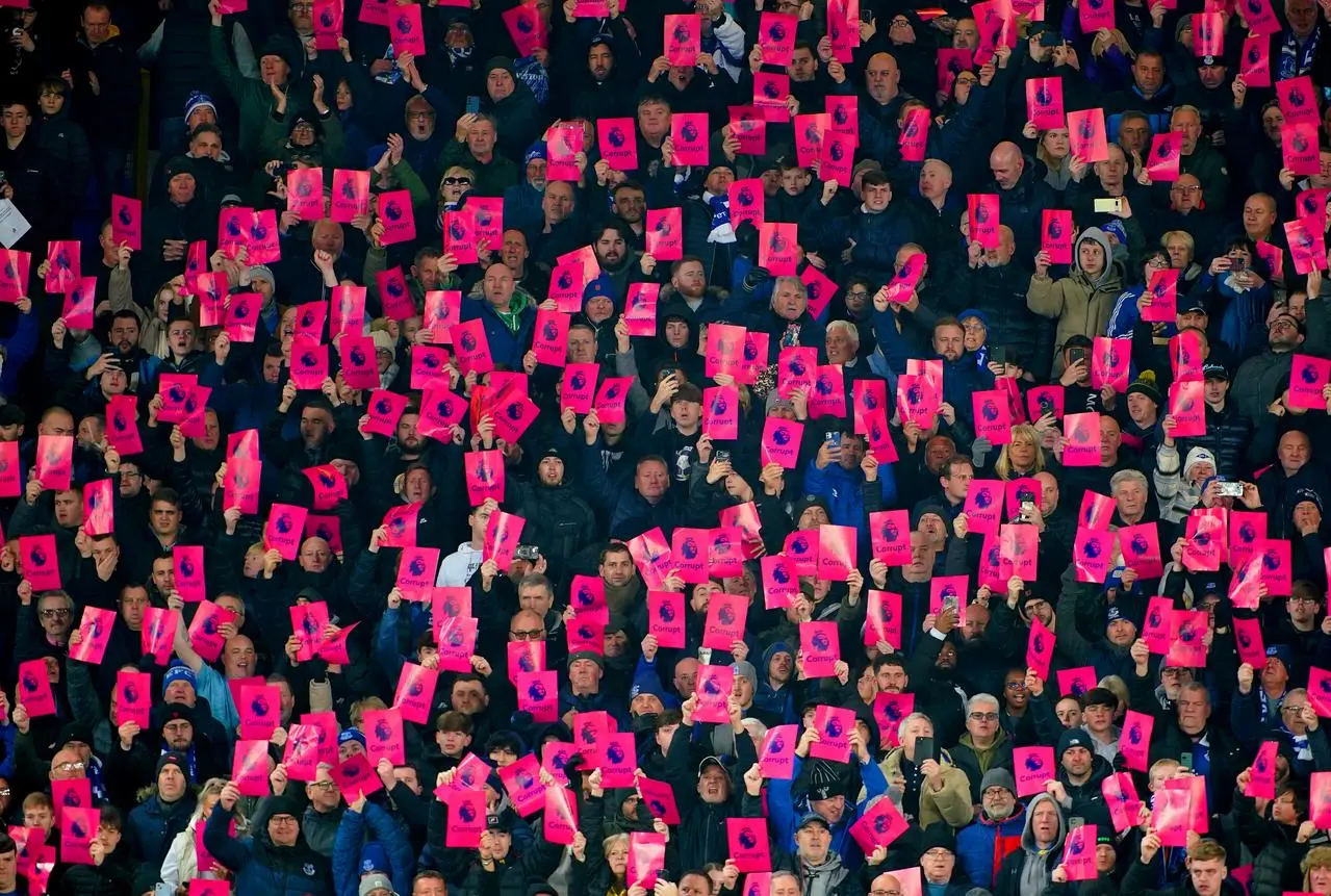 Huge numbers of Everton fans vented their anger at the Premier League during Sunday's home game against Manchester United