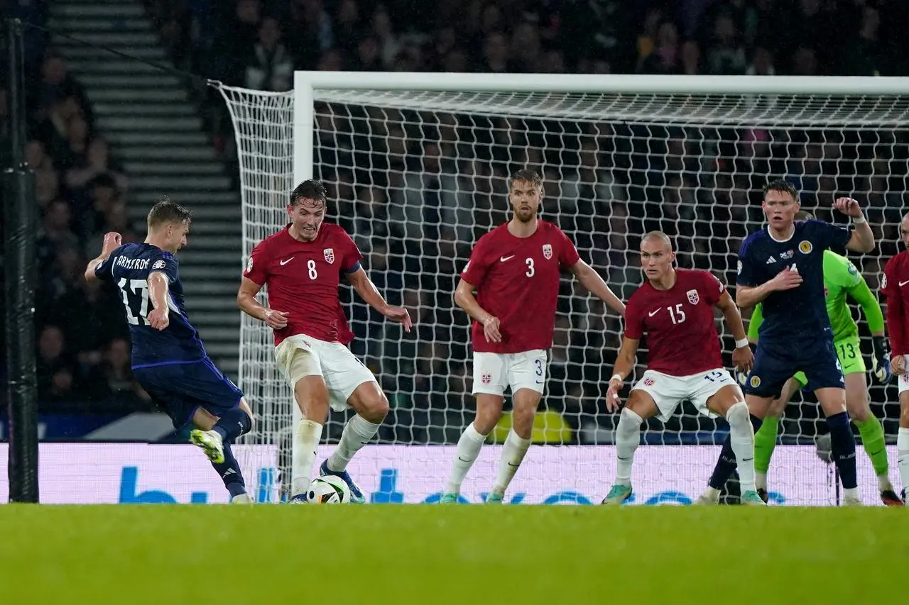 Stuart Armstrong puts Scotland ahead 