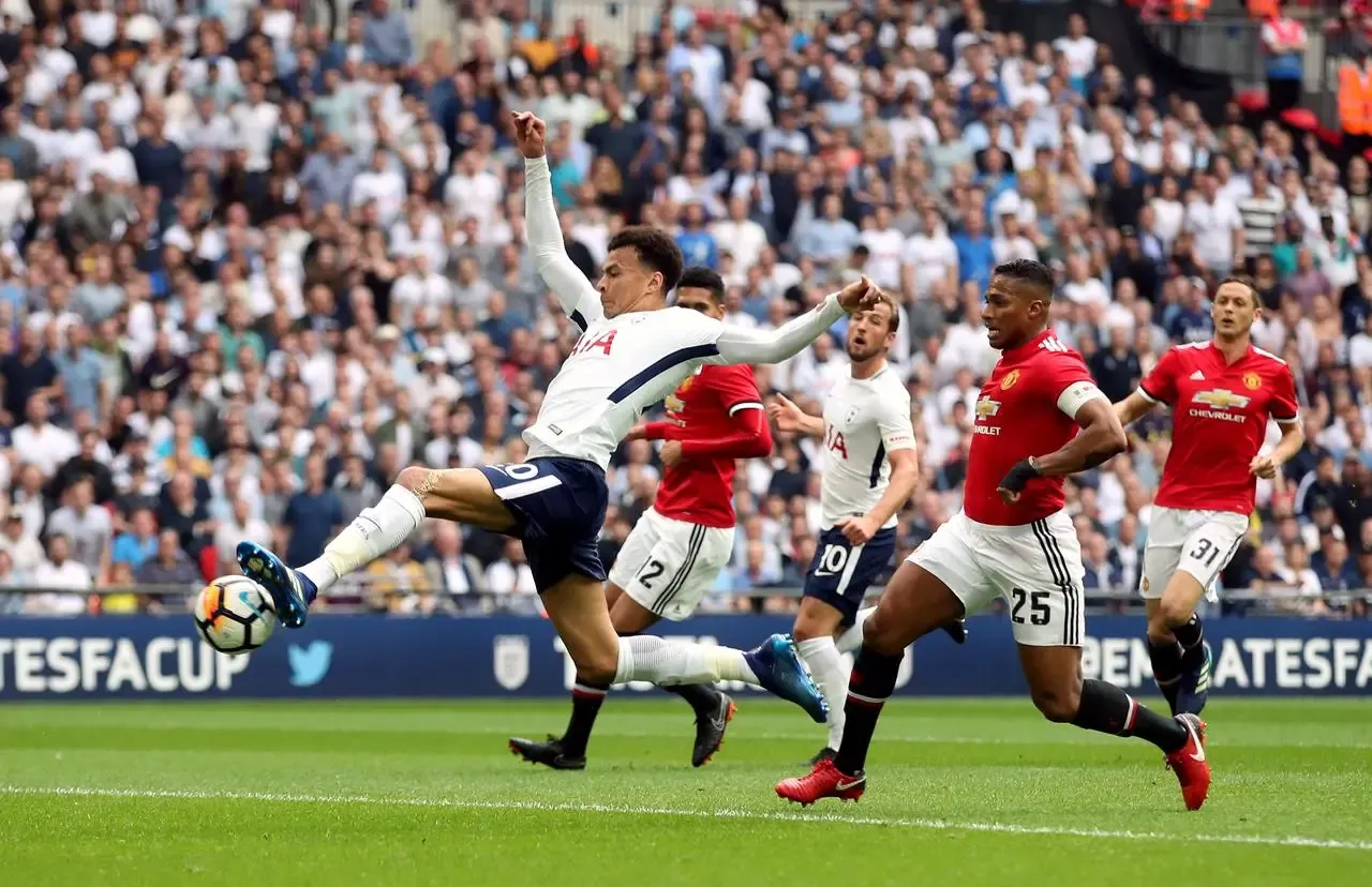 Tottenham Hotspur’s Dele Alli scores his side’s first goal of the game during the FA Cup semi-final against Manchester United
