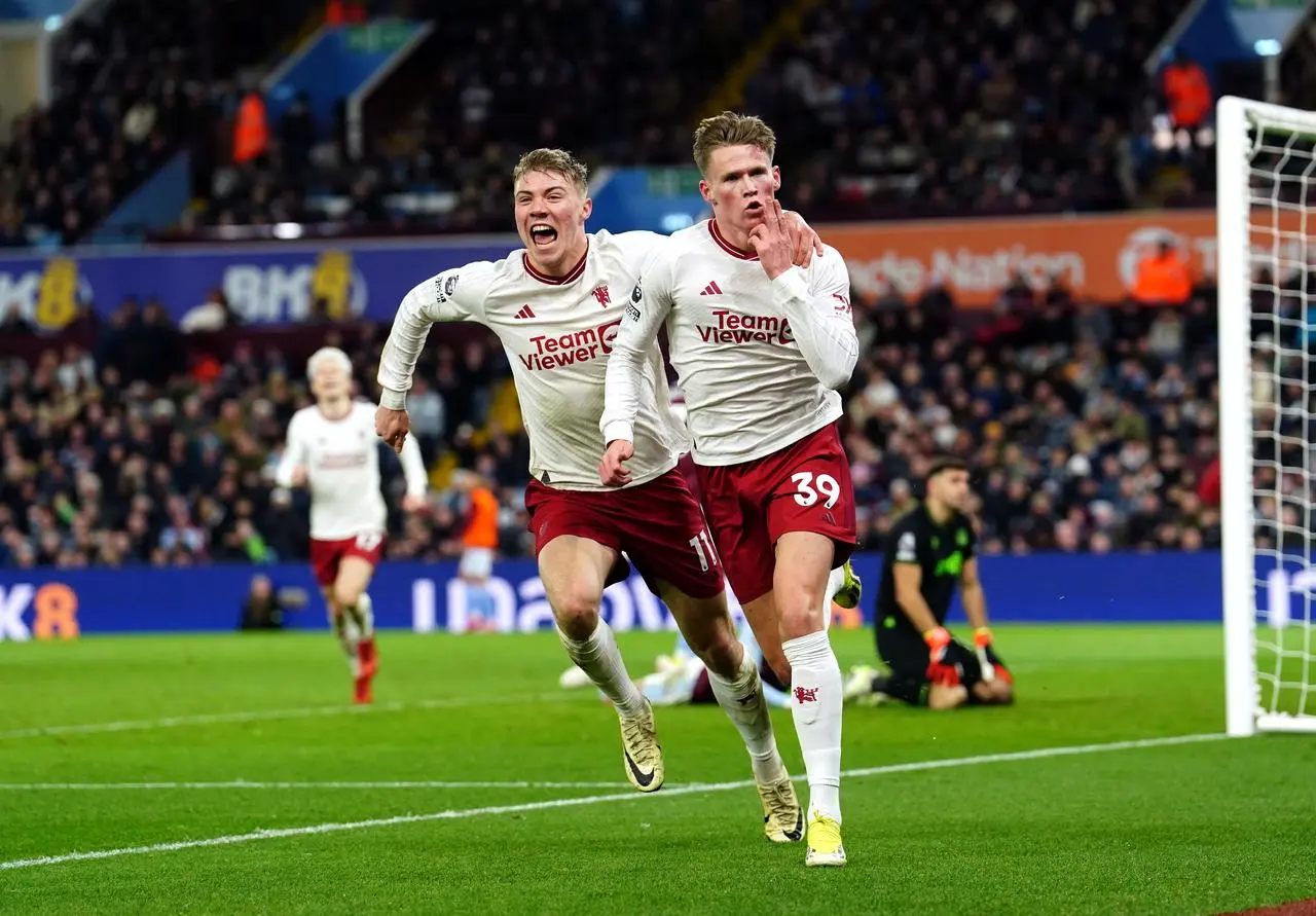 Scott McTominay (right) celebrates with Manchester United team-mate Rasmus Hojlund