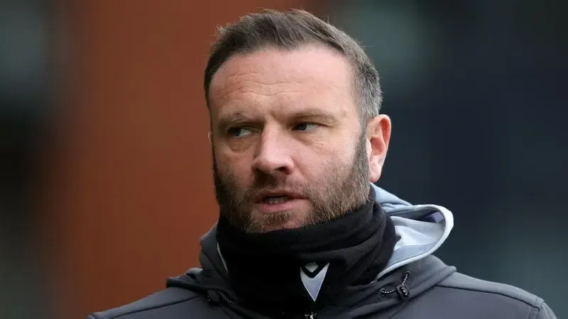 Ian Evatt ‘baffled’ by referee’s decision-making as Bolton lose at ...