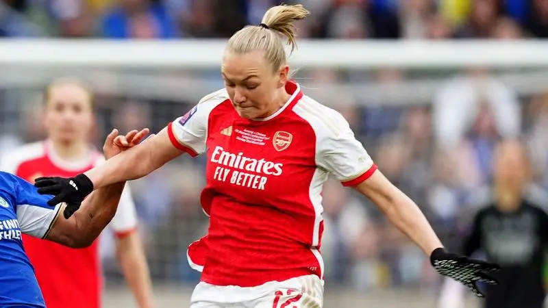 Arsenal’s Frida Maanum ‘stable’ After Collapsing Off Ball During Conti ...