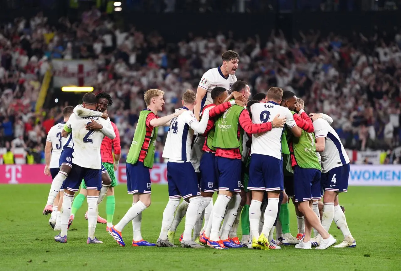 England players celebrating