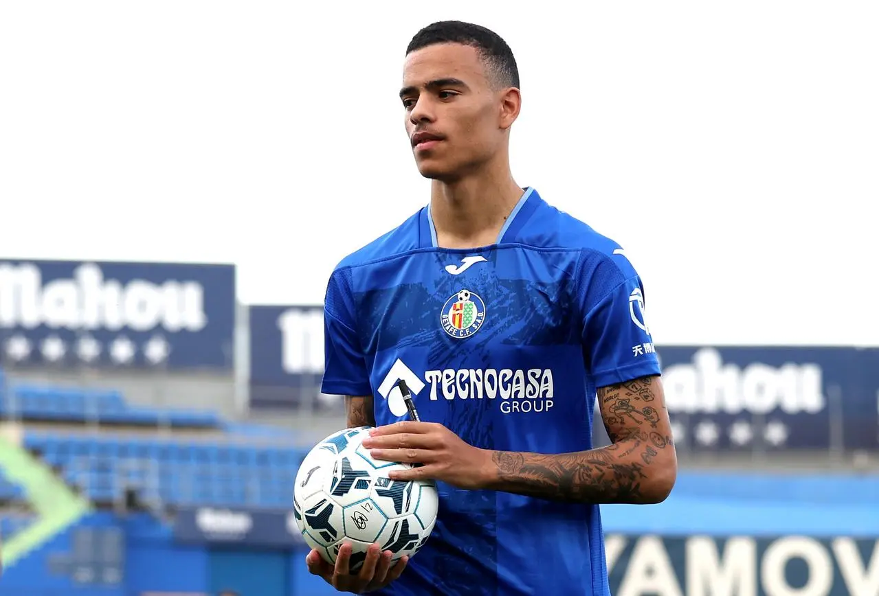 Mason Greenwood pictured at a photocall for Getafe after joining the club on loan from Manchester United