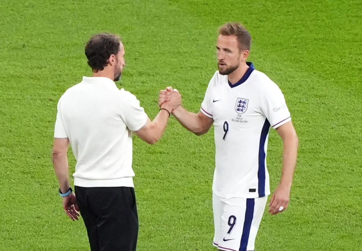 Gareth Southgate greets Harry Kane following England's Euro 2024 final defeat to Spain