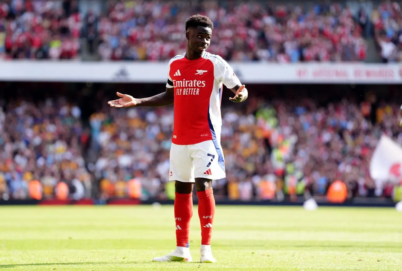 Bukayo Saka celebrates his goal against Wolves 