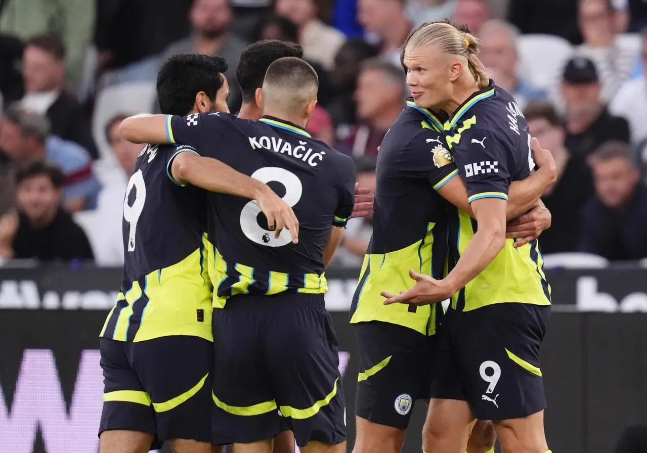 Manchester City players celebrate