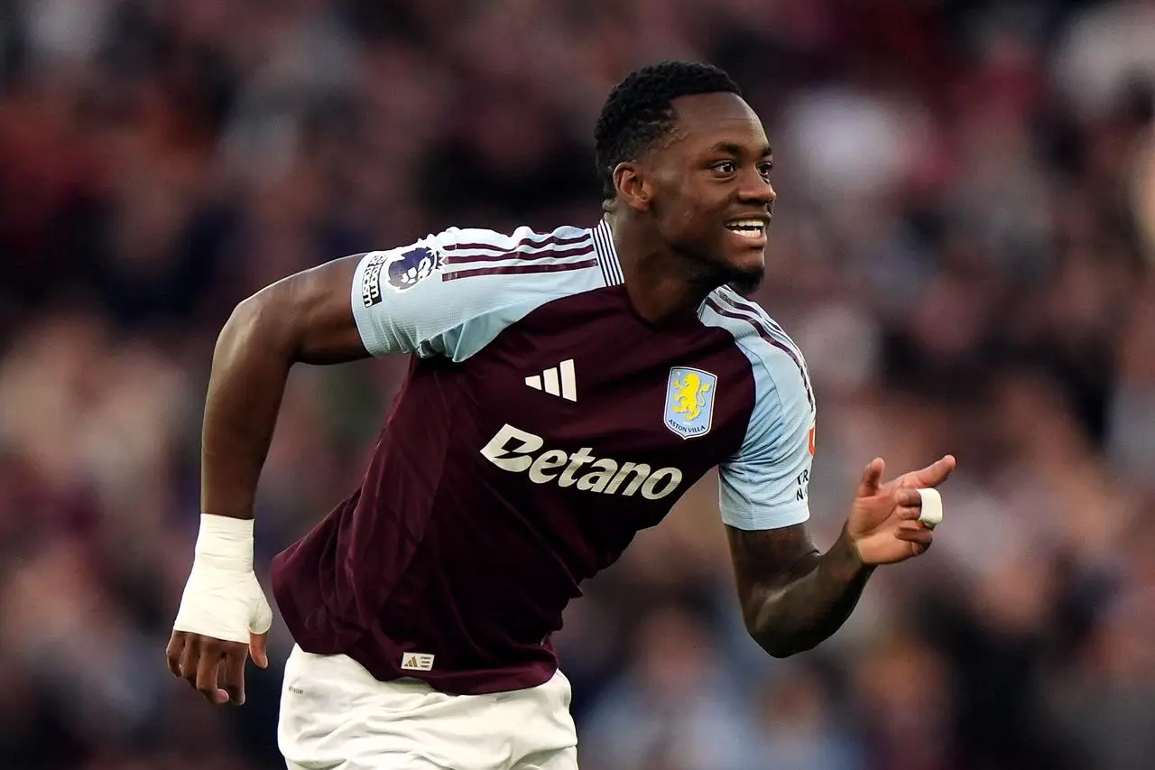 Jhon Duran celebrates scoring Aston Villa's third goal against Everton