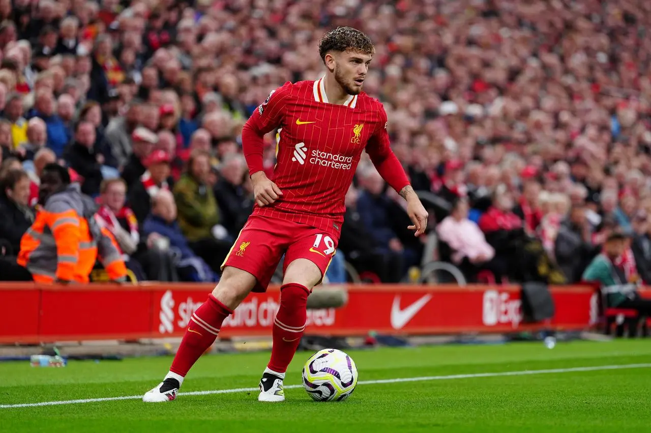 Harvey Elliott controlling the ball