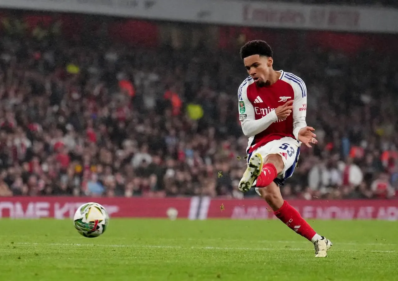 Ethan Nwaneri scores with his left foot for Arsenal against Bolton 