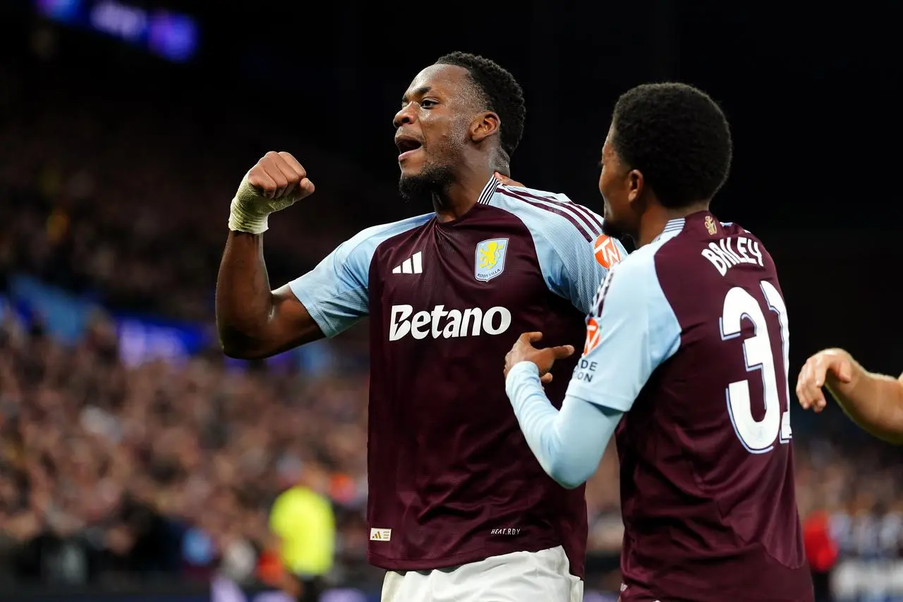 Aston Villa’s Jhon Duran celebrates with Leon Bailey