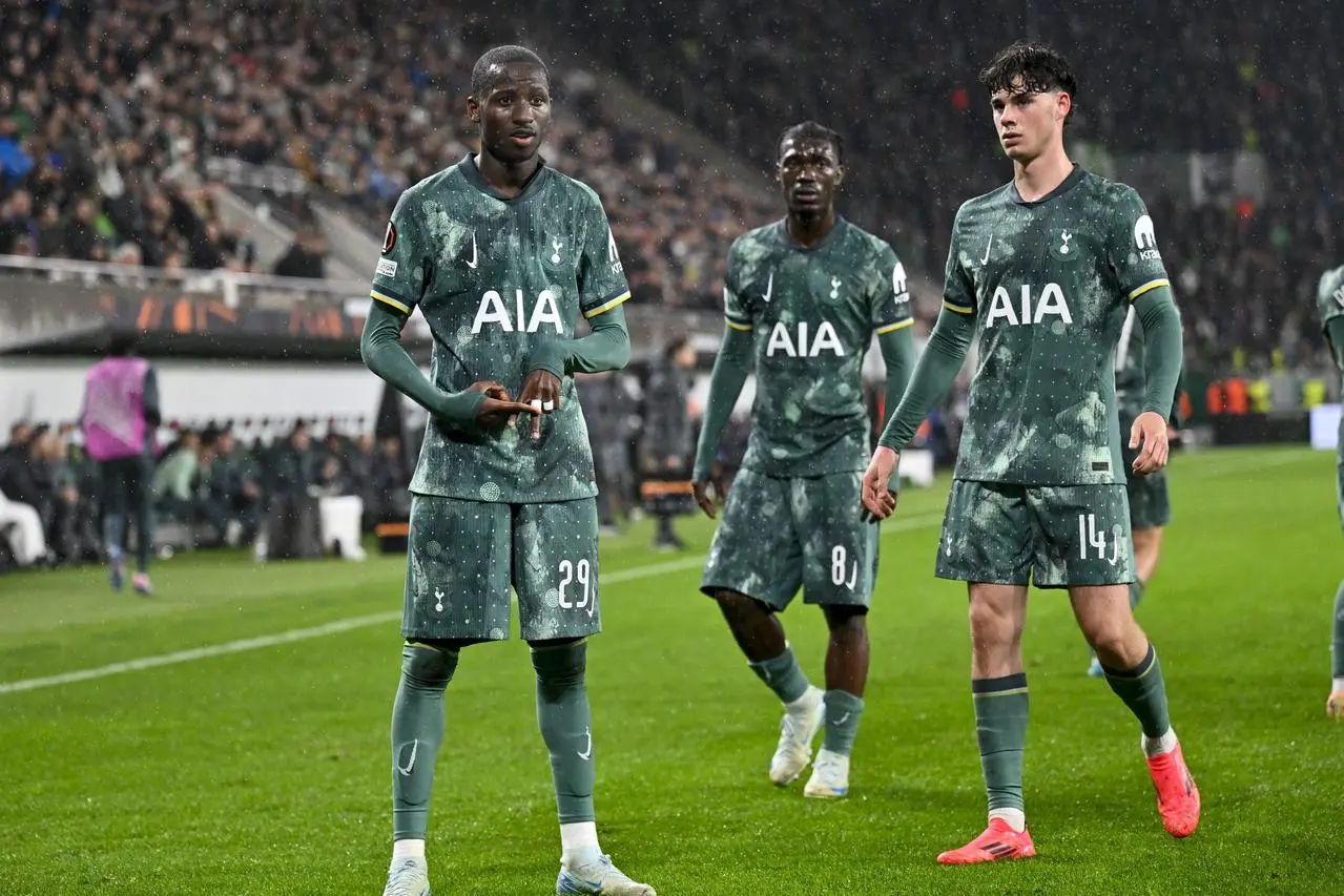 Tottenham celebrate the opening goal