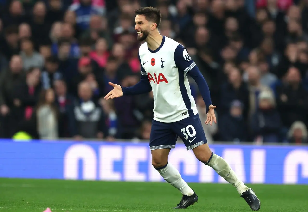 Rodrigo Bentancur starts his ban against Manchester City