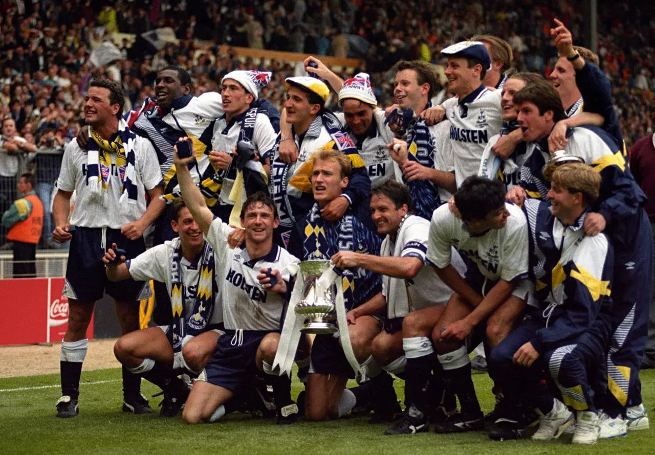 Tottenham team celebrate 1991 FA Cup glory