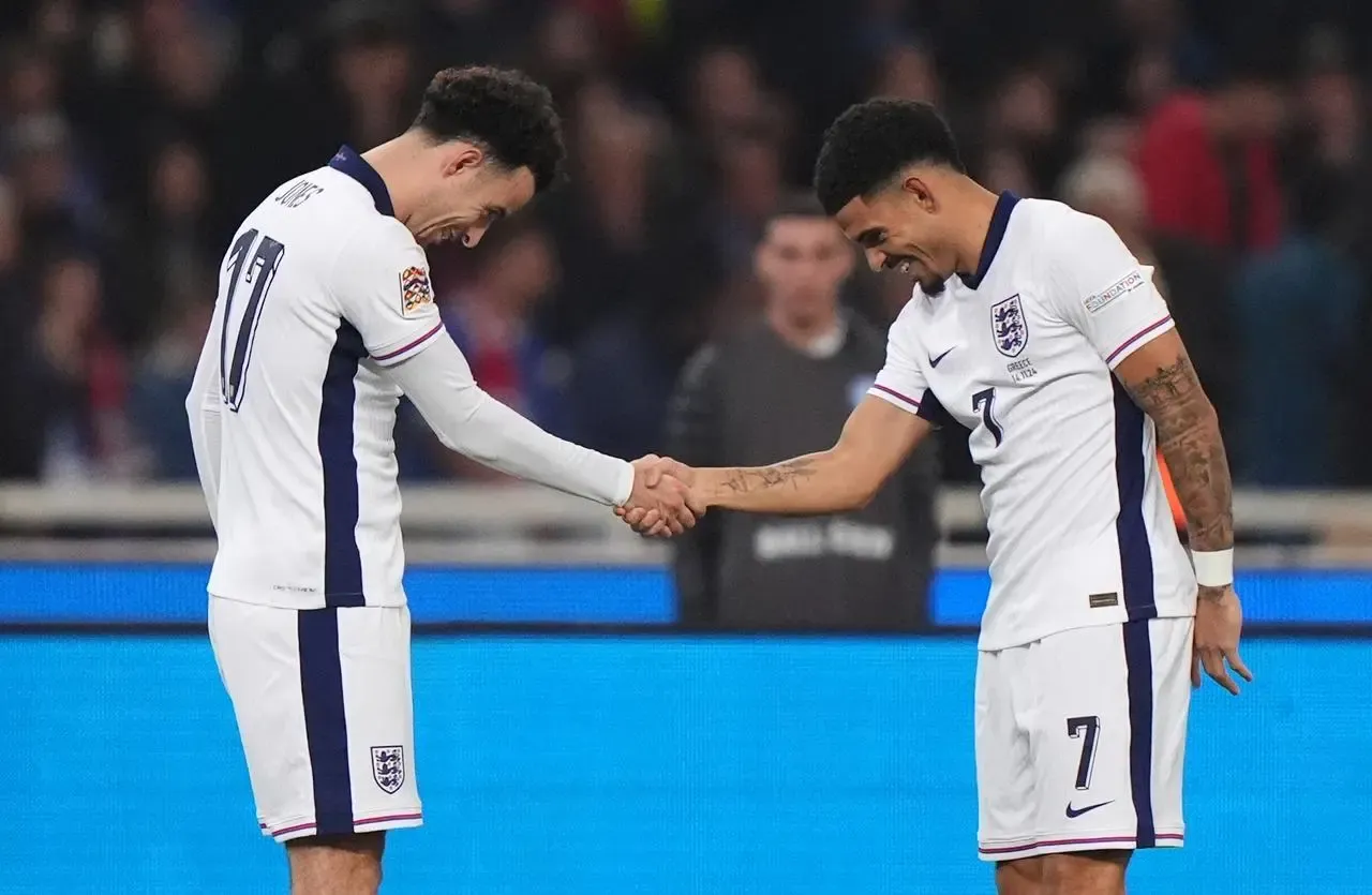 England’s Curtis Jones (left) celebrates with team-mate Morgan Gibbs-White after scoring against Greece