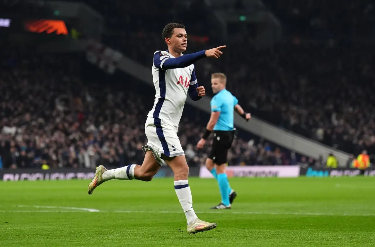 Brennan Johnson  doubled Tottenham's advantage