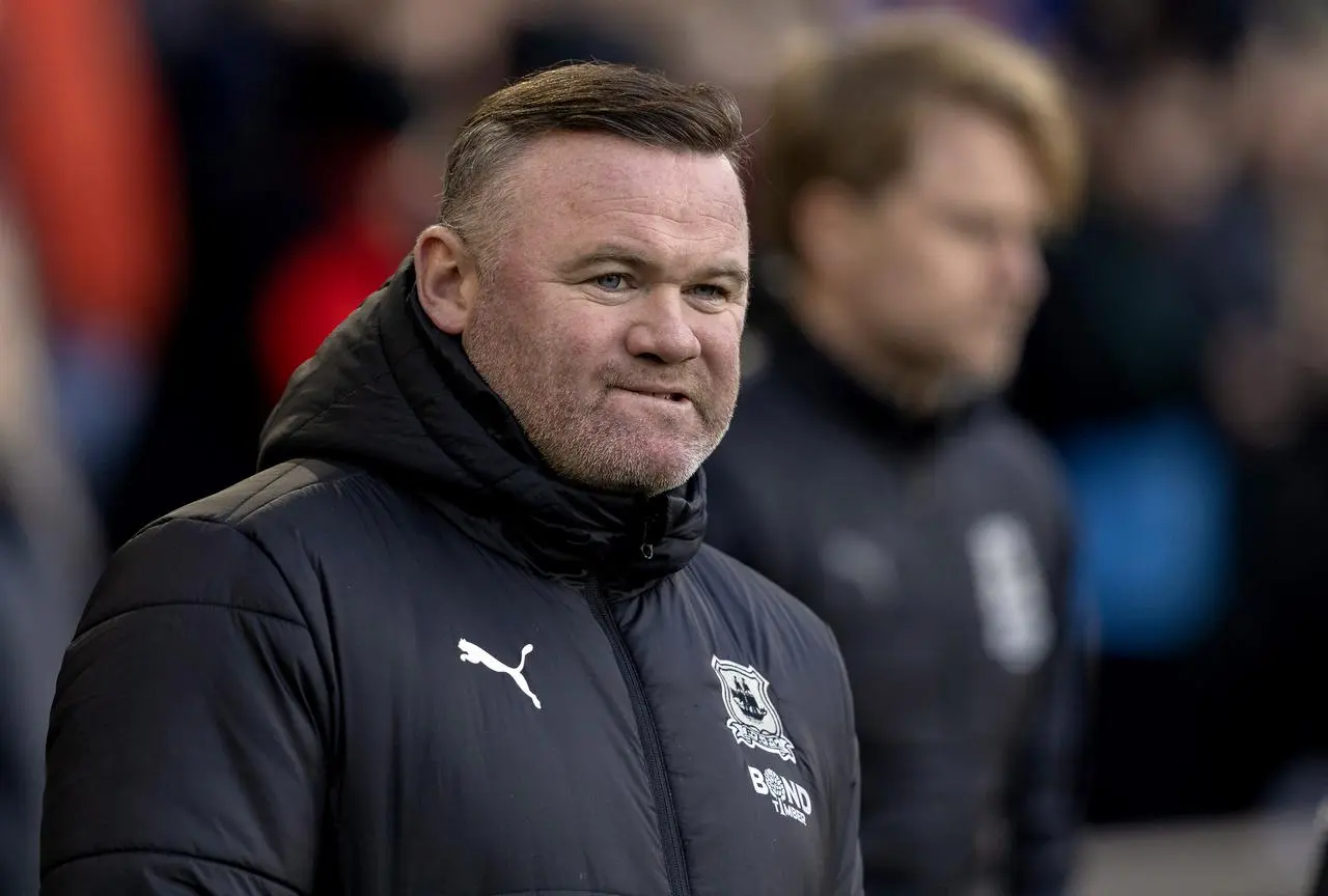 Wayne Rooney grimaces during Plymouth's defeat to Sheffield United