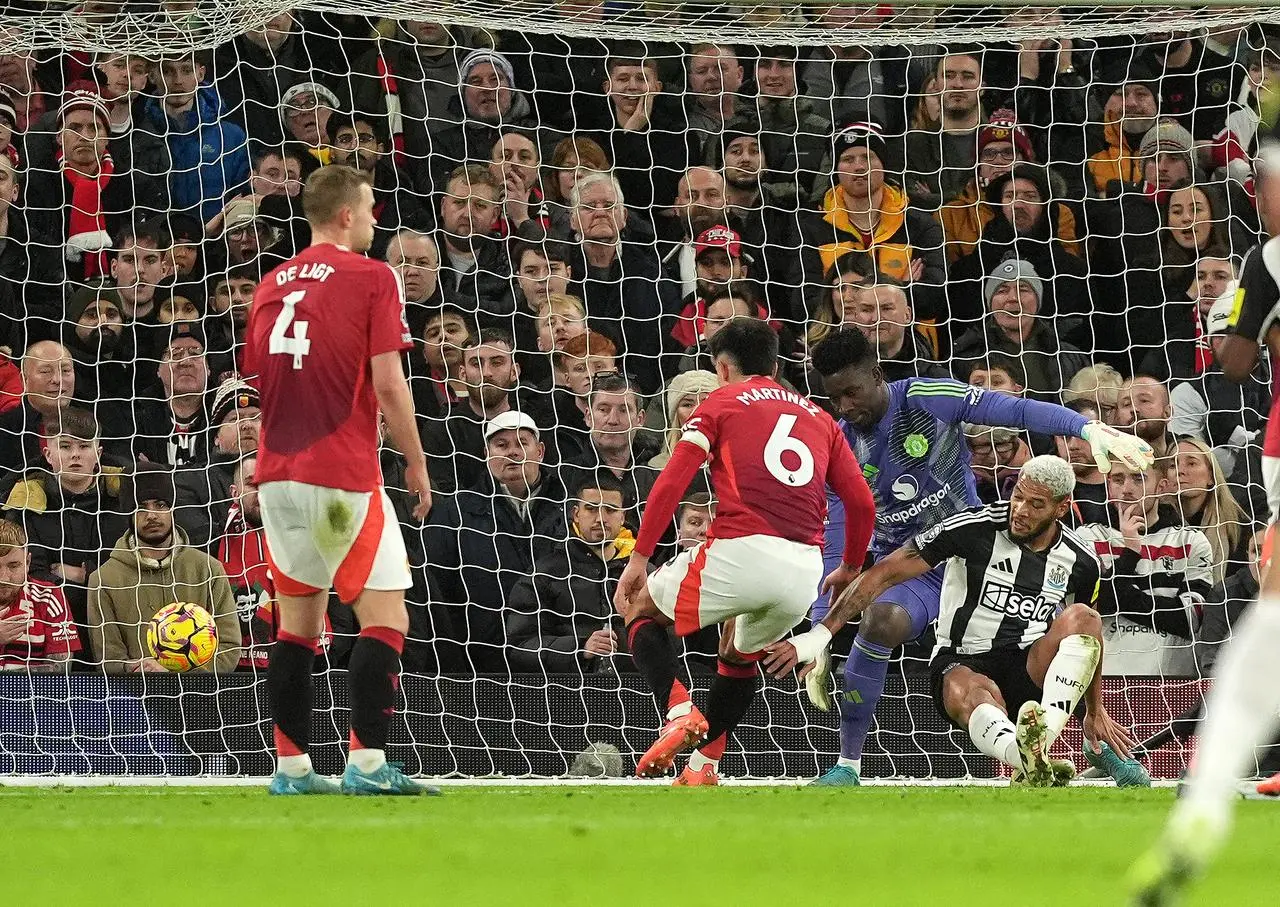 Joelinton doubles Newcastle's lead against Manchester United