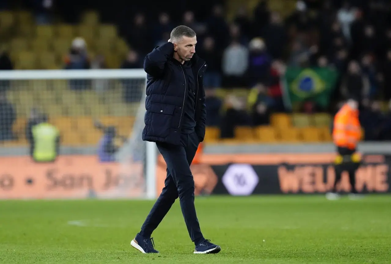 Gary O'Neil walking on the pitch