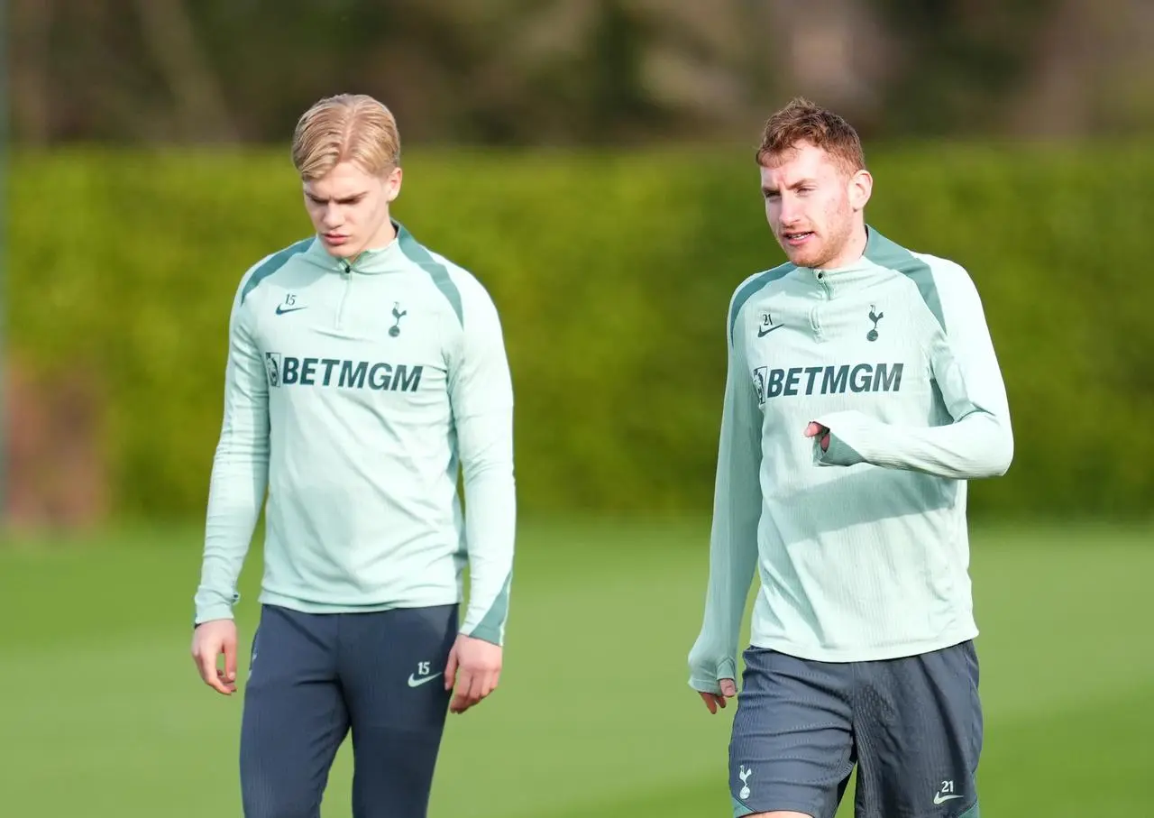 Tottenham Hotspur’s Lucas Bergvall and Dejan Kulusevski during a training session at the Tottenham Hotspur Training Centre, London. 