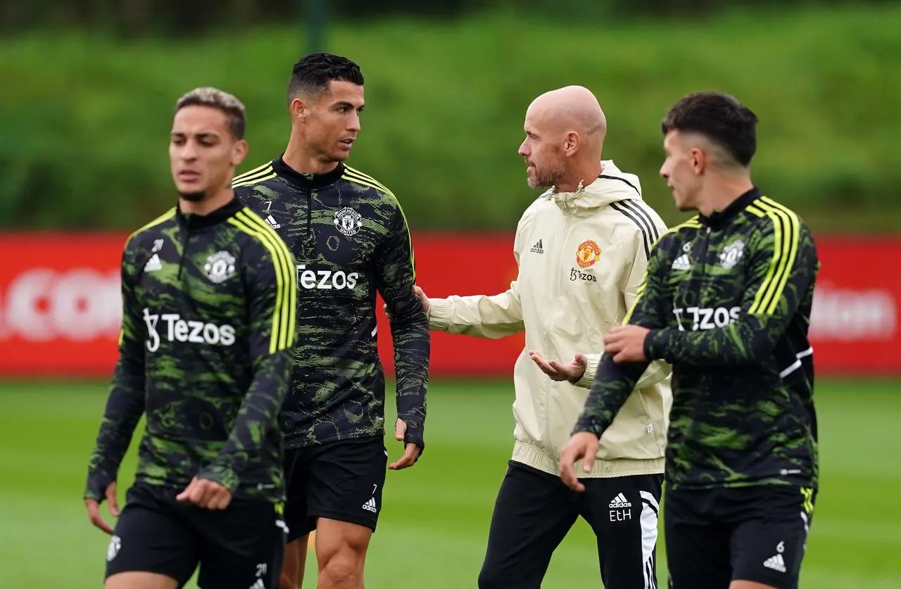 Ten Hag with Cristiano Ronaldo in United training (Martin Rickett/PA)