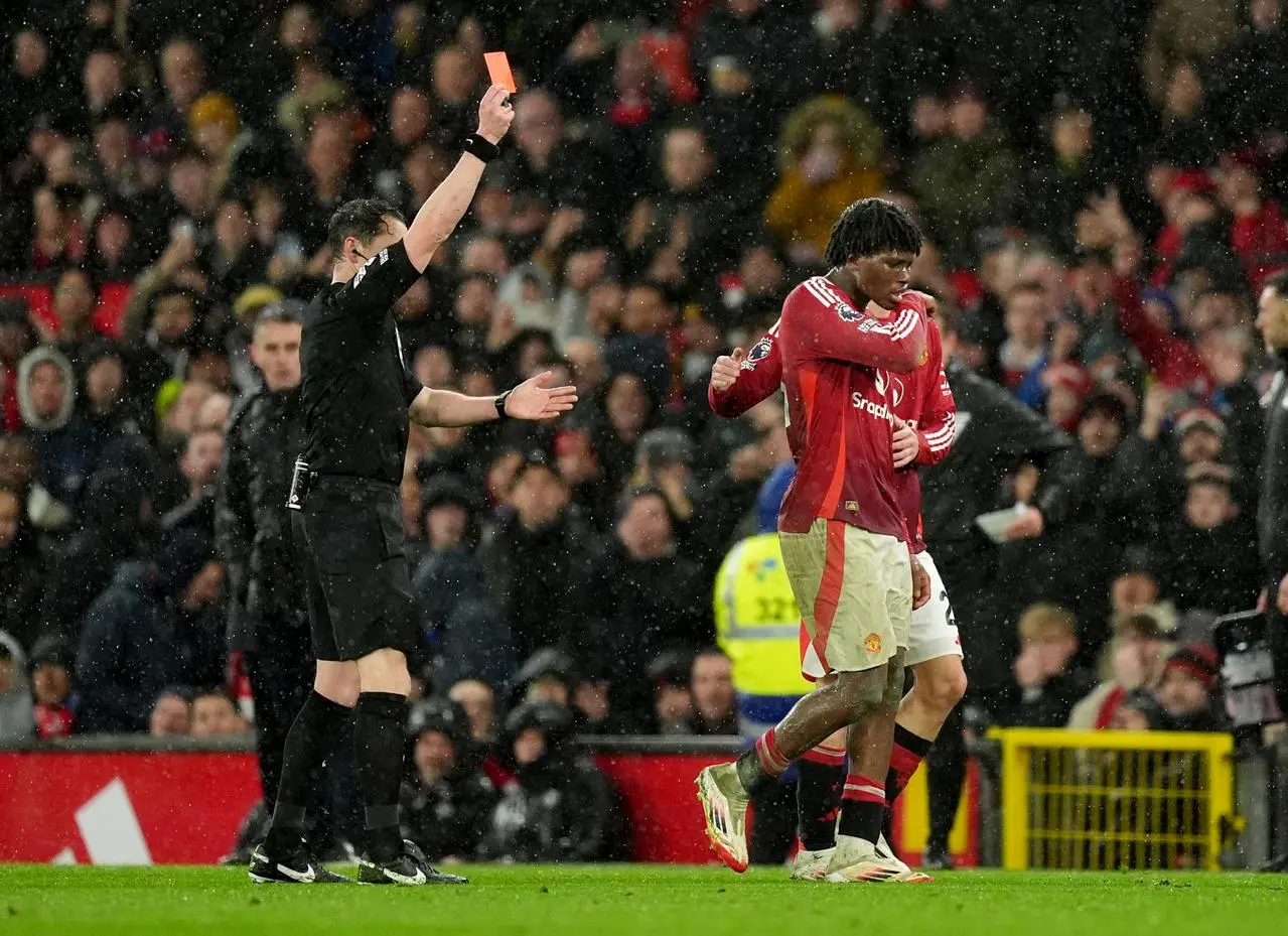 Patrick Dorgu was sent off in United's win against Ipswich